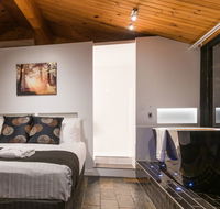 Waterfall Springs Retreat and Wildlife Sanctuary - Grafton Accommodation