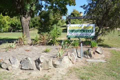Adelong Golden Gully Caravan Park - Grafton Accommodation 0