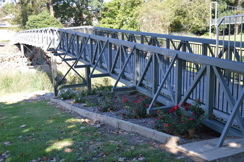 Adelong Golden Gully Caravan Park - Grafton Accommodation 3