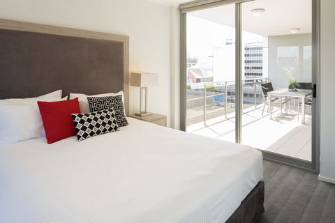 H20 Apartments - Grafton Accommodation 1