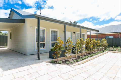 MILL ESTATE | The Abode - Grafton Accommodation 0