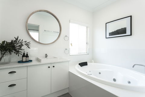 MILL ESTATE | The Abode - Grafton Accommodation 4
