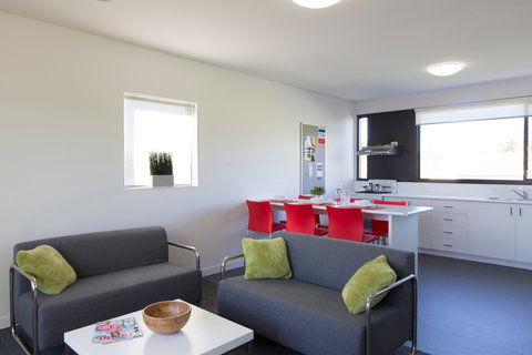 Western Sydney University Village Campbelltown - Grafton Accommodation 2