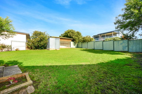 19 Investigator Crescent, Encounter Bay - Grafton Accommodation 6
