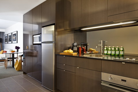 East Hotel + Apartments - Grafton Accommodation 1