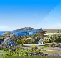 Highview - Panormaic Views Across Encounter Bay - Grafton Accommodation