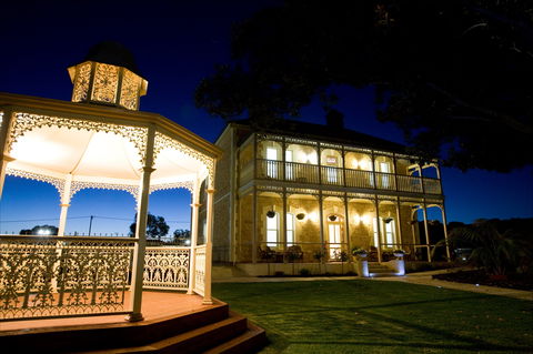 Rose Eden House At Goolwa - Grafton Accommodation 0