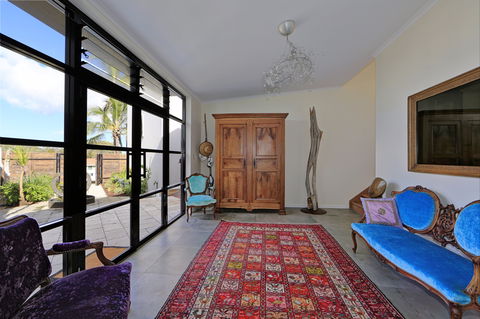 ZEN Beach Retreat - Grafton Accommodation 8