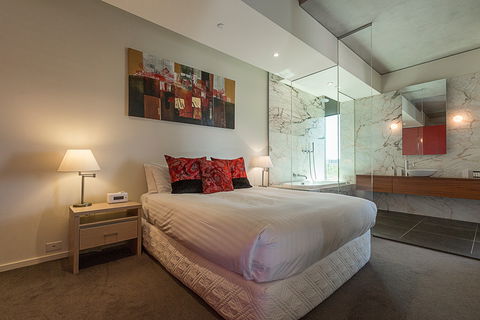 Accommodate Canberra - Grafton Accommodation 1
