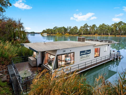 Boats And Bedzzz - The Murray Dream Self-contained Moored Houseboat - Grafton Accommodation 1