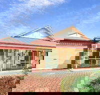 Marina Cove on Janz - Grafton Accommodation