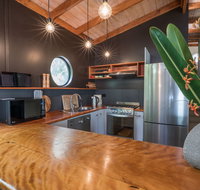 Myaree at Myola - Stylish Jervis Bay Beach House