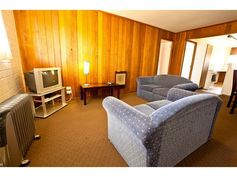 Snowy Mountains Resort - Grafton Accommodation 1