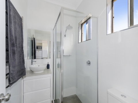 Coolah Shorts - Self Contained Apartments - Grafton Accommodation 1