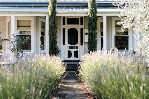 La Maison St Arnaud B&B - Grafton Accommodation 0