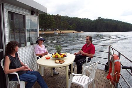Clyde River Houseboats - Grafton Accommodation 4