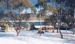 Anglers Reach Lakeside Village - Grafton Accommodation 2
