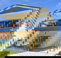 28A Kent Drive - Gorgeous Location Opposite Kent Reserve in Encounter Bay - Grafton Accommodation