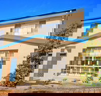 Aqua Shores - Grafton Accommodation