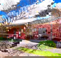 Hillview Farmstay - Grafton Accommodation