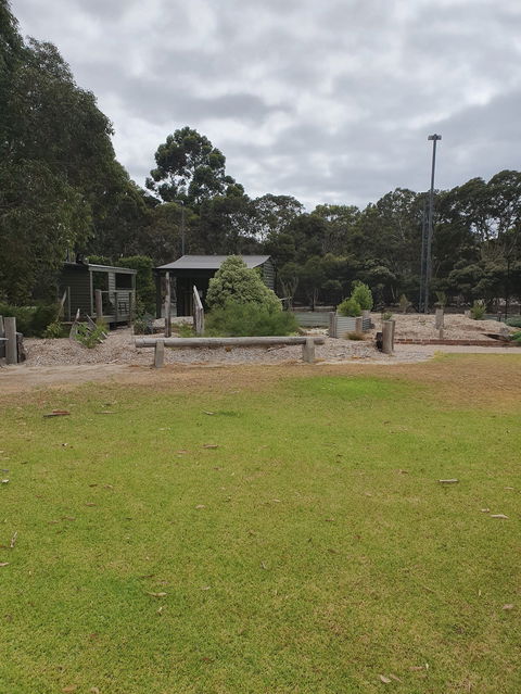 La Cabane Retreat - Grafton Accommodation 2