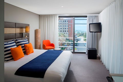 Novotel Newcastle Beach - Grafton Accommodation 0