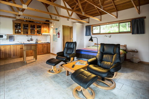 Partridge Farm - Grafton Accommodation 2