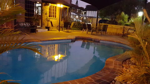 Shakespeare Motel - Grafton Accommodation 2