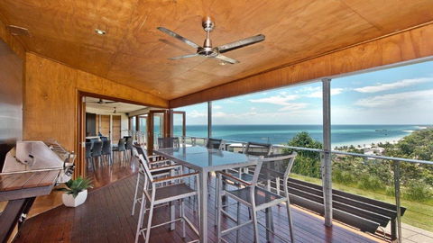 Tangalooma Hilltop Haven - Grafton Accommodation 1