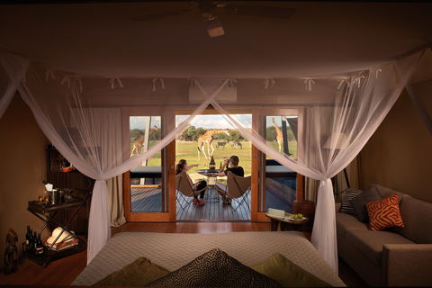 Zoofari Lodge, Taronga Western Plains Zoo Dubbo - Grafton Accommodation 0