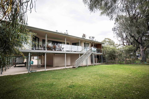 35 Pelican Parade Pelican Point - Grafton Accommodation 1
