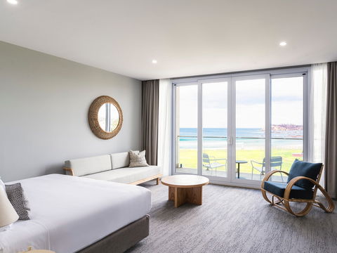 Abode Malua Bay - Grafton Accommodation 1