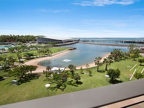 Akuna Waterfront - Grafton Accommodation 0