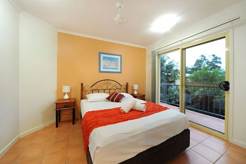 At Beach Court Holiday Villas - Grafton Accommodation 2