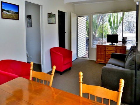Capertee Cottage - Grafton Accommodation 2