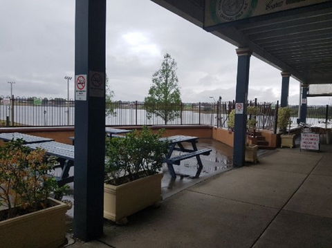 Crown Hotel Motel - Grafton Accommodation 1
