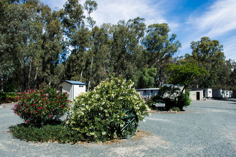Deniliquin Car-O-Tel And Caravan Park - Grafton Accommodation 1