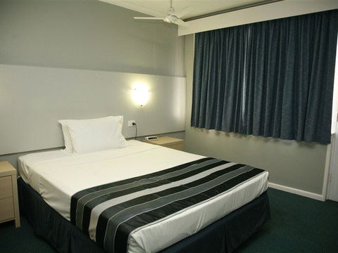 Flinders Motel - Grafton Accommodation 0