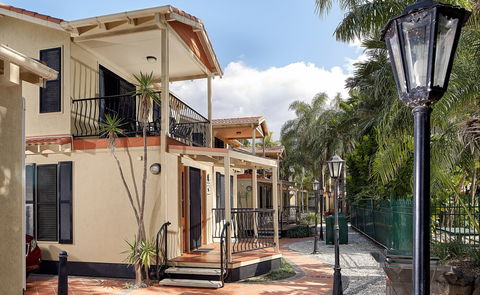 Ashmore Palms Holiday Village - Grafton Accommodation 1