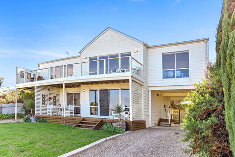 Breezes - Underwood Avenue Goolwa Beach - Grafton Accommodation 0