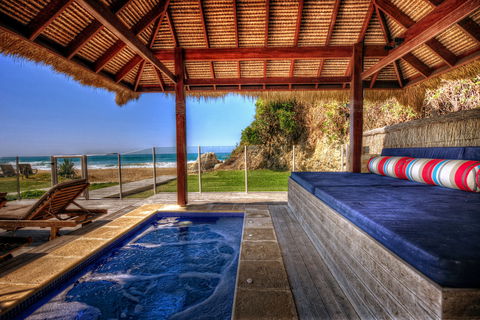 Liapari Beach House - Grafton Accommodation 2