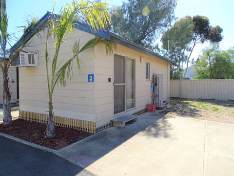 Moonta Bay Cabins - Cabin 2 - Grafton Accommodation 0
