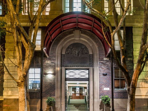 Oaks Sydney Goldsbrough Suites - Grafton Accommodation 0