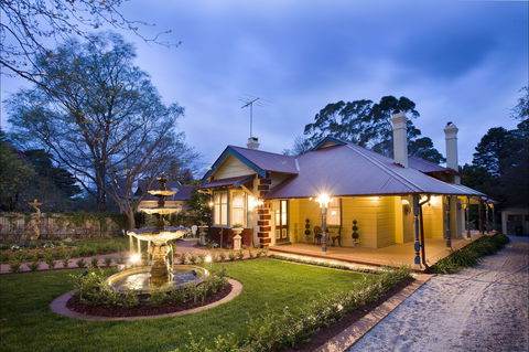 Varenna - Luxury Leura Accommodation - Grafton Accommodation 0