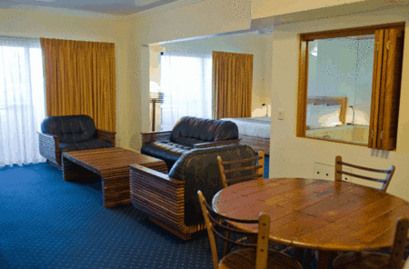 Kacys Bargara Beach Motel - Grafton Accommodation 3