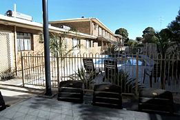 Allambi Holiday Apartments - Grafton Accommodation 1