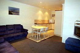 Allambi Holiday Apartments - Grafton Accommodation 2