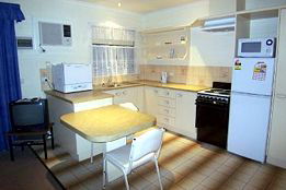 Allambi Holiday Apartments - Grafton Accommodation 3