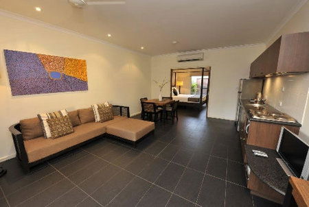 The Frangipani Cable Beach - Grafton Accommodation 0