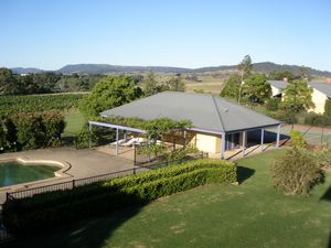 Tranquil Vale Vineyard - Grafton Accommodation 0